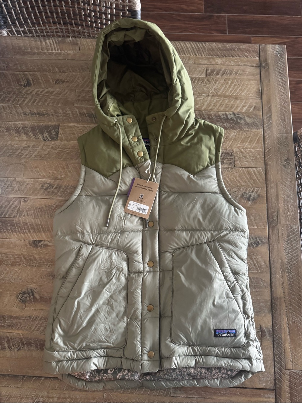 Patagonia Two-Tone Green Hooded Puffer Vest